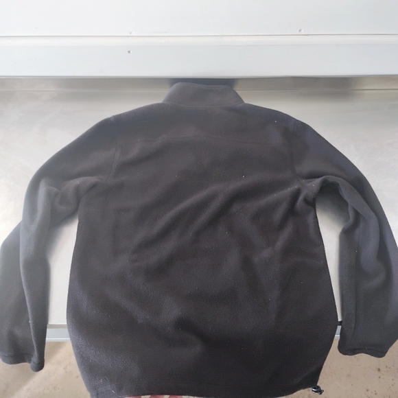 Croft & Barrow Black Quarter-Zip Fleece Pullover With Front Pockets and Bungee - Picture 7 of 7